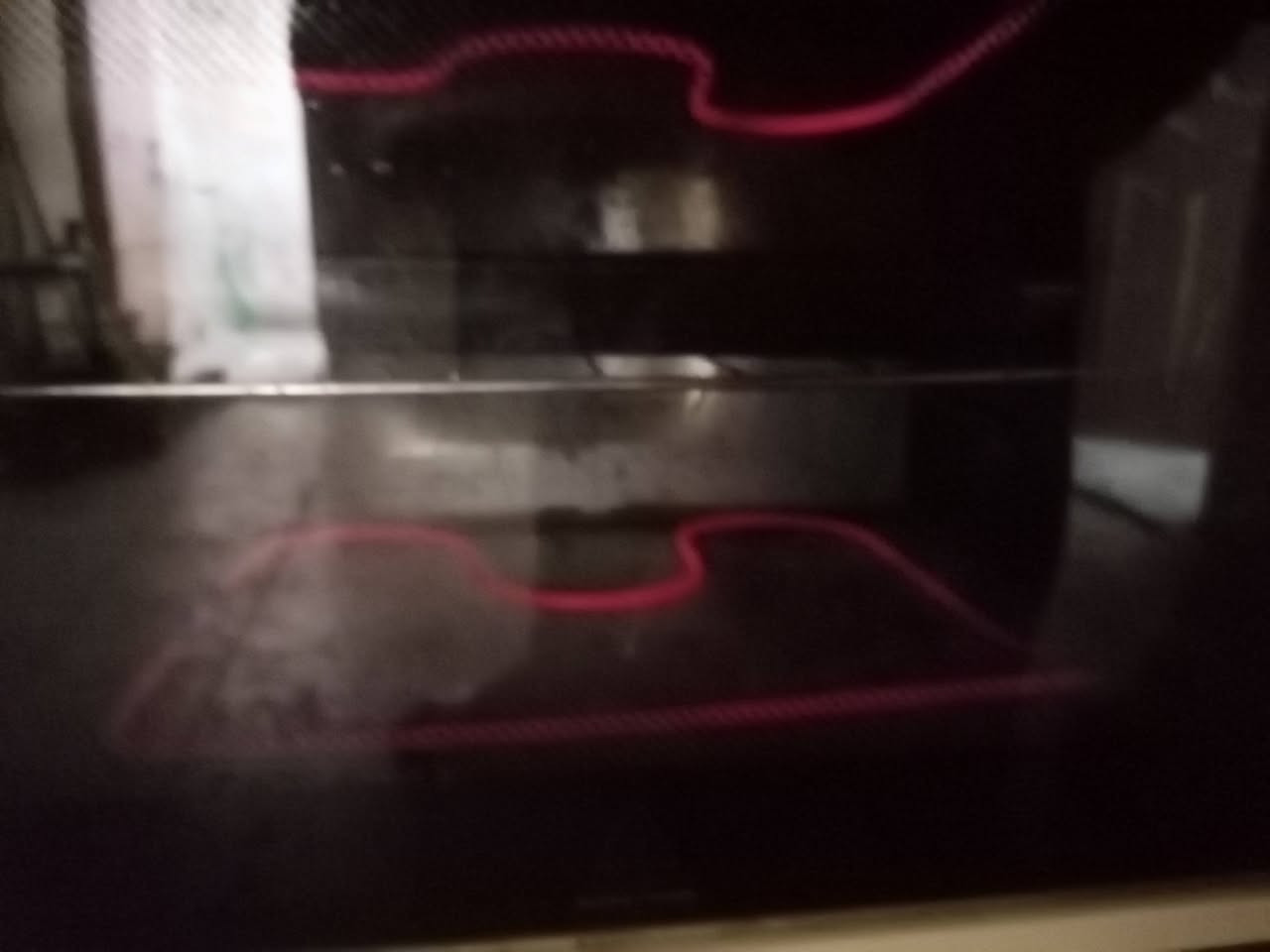 اوفن كله شغال نضيف جدا حجم٦٠ سعر٥٥الف بي مجال***********
