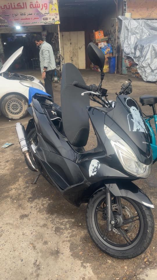 السلام عليكم
بي سي اكس جيل الثاني ياباني  ((هندر))بلادي
مكينه 150 ماشيه 25
صالنصه رياضي صوتهه يخبل مو هوسه
كفرات  مكينه ما مفتوحه الدراجه ما ناقصهه اي شي مكفوله كفاله عامه ***********السعر🔥15قفل
المكان الشعله
