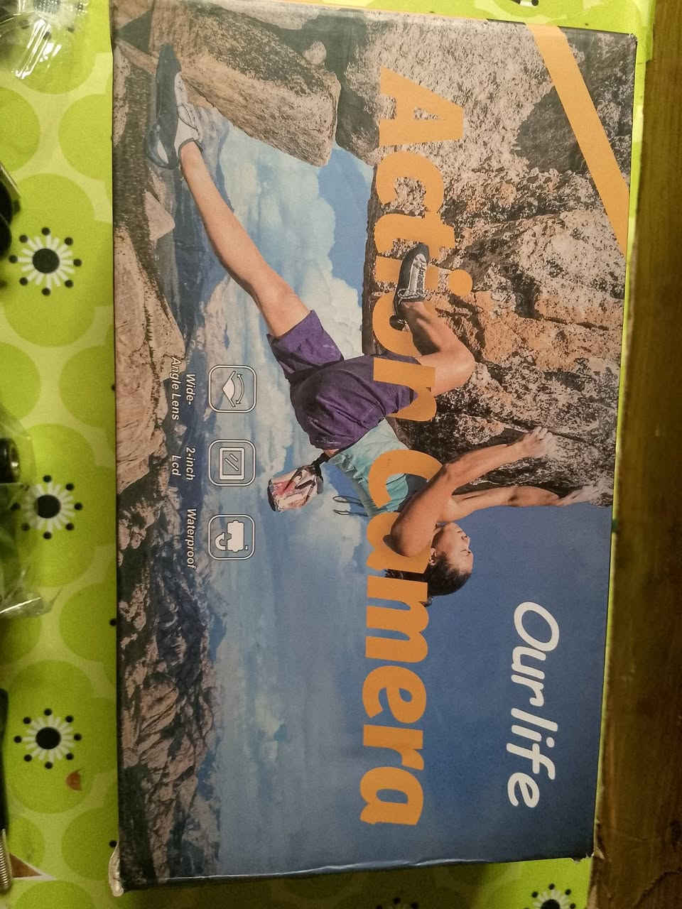 كاميرا مغامرات دقة 4k جديدة غير مستخدمة لوك مقاومة المياه والغبار بعمق 30 متر  ملحقات كاملة بطارية 
السعر 40الف


**إذا كنت صاحب هذا الإعلان وتريد حذفه لأي سبب، رجاءا أرسل رسالة إلى الدعم الفني**