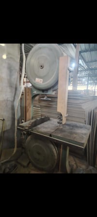 منشار • سنتريوا ٧٠٠ • نجف