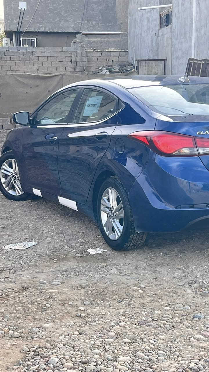 السلام عليكم إلنترا ٢٠١٦ بغداد وأردّ أمريكي ضرر بنيد فقط مصبوغ بدون دواخل سونار بالمنشور
مكينه ١٨٠٠ دوش كير صدر تايرات كله جديد بدون بارد سياره ماناقصها الف سعرها ١١٥ وبيها مجال 
مكانها ديالى
***********
