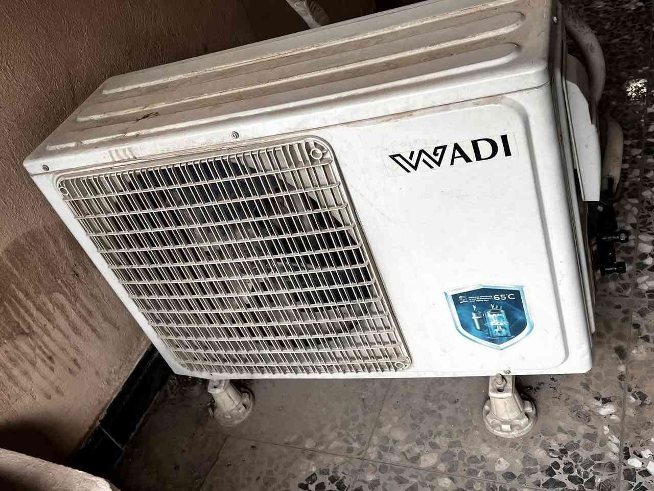 السلام عليكم للبيع سبلت طن ونص شركه وادي نظيف فقط يحتاجله عاز سعره 200 قفله


**إذا كنت صاحب هذا الإعلان وتريد حذفه لأي سبب، رجاءا أرسل رسالة إلى الدعم الفني**