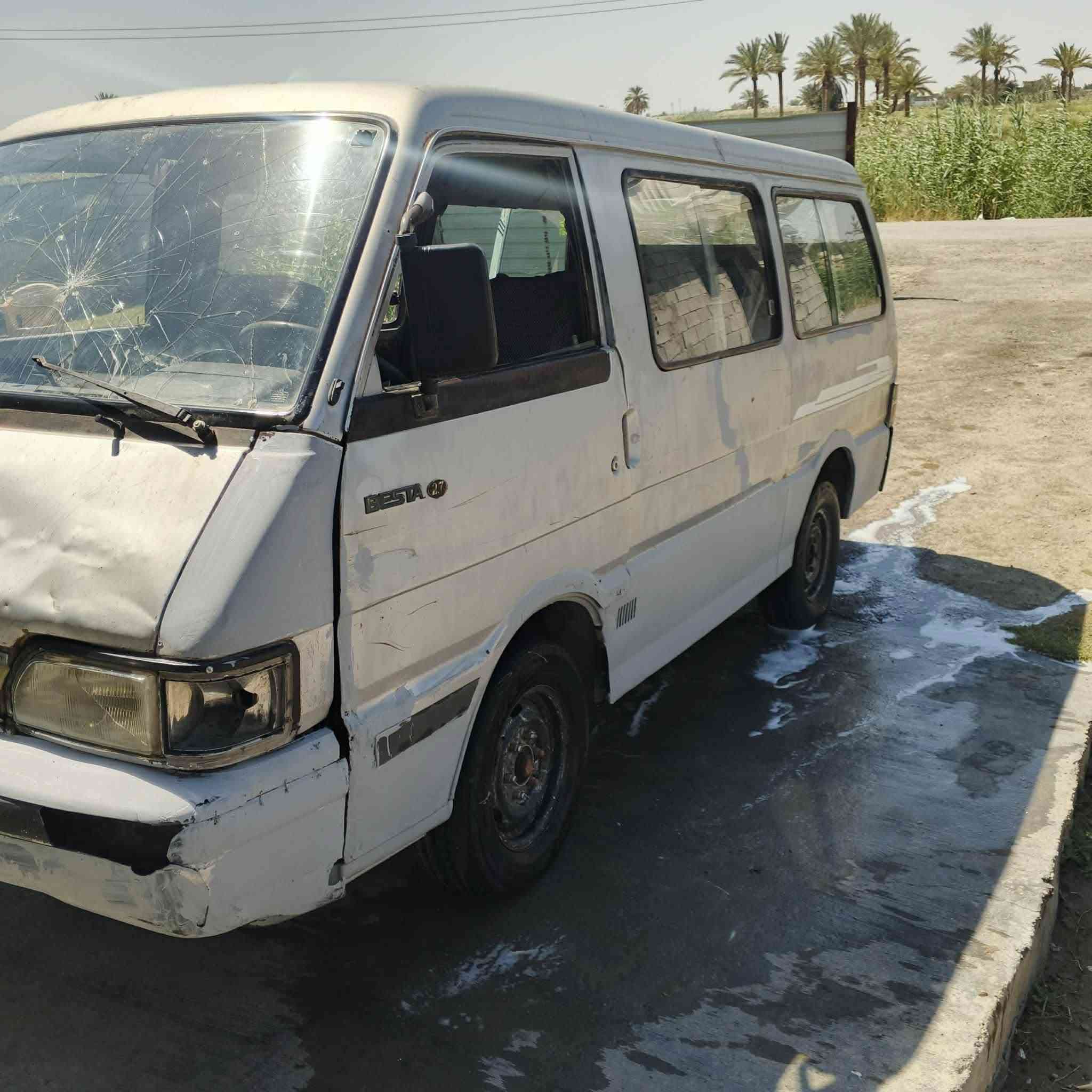 السلام عليكم كيا بستا للبيع سياره بلاديه  مديل 93 مكينه وكير فول بس اكسن بي ونه خفيفه  صدر امامي خلفي كله جديد تايرات نص عمر  دوشمه كله جديده كهربائيات كله شغاله شواصي 4 شركه عليه غرامات 300 وهيئه 300 ذني ع المشتري سنويه صاقطه با 22 سياره جاهزه كبل للشارع   السعر 23 اوبيه مجال مكاني التاجي سبع البور لاستفسار *********** 
‏‪***********‬‏
