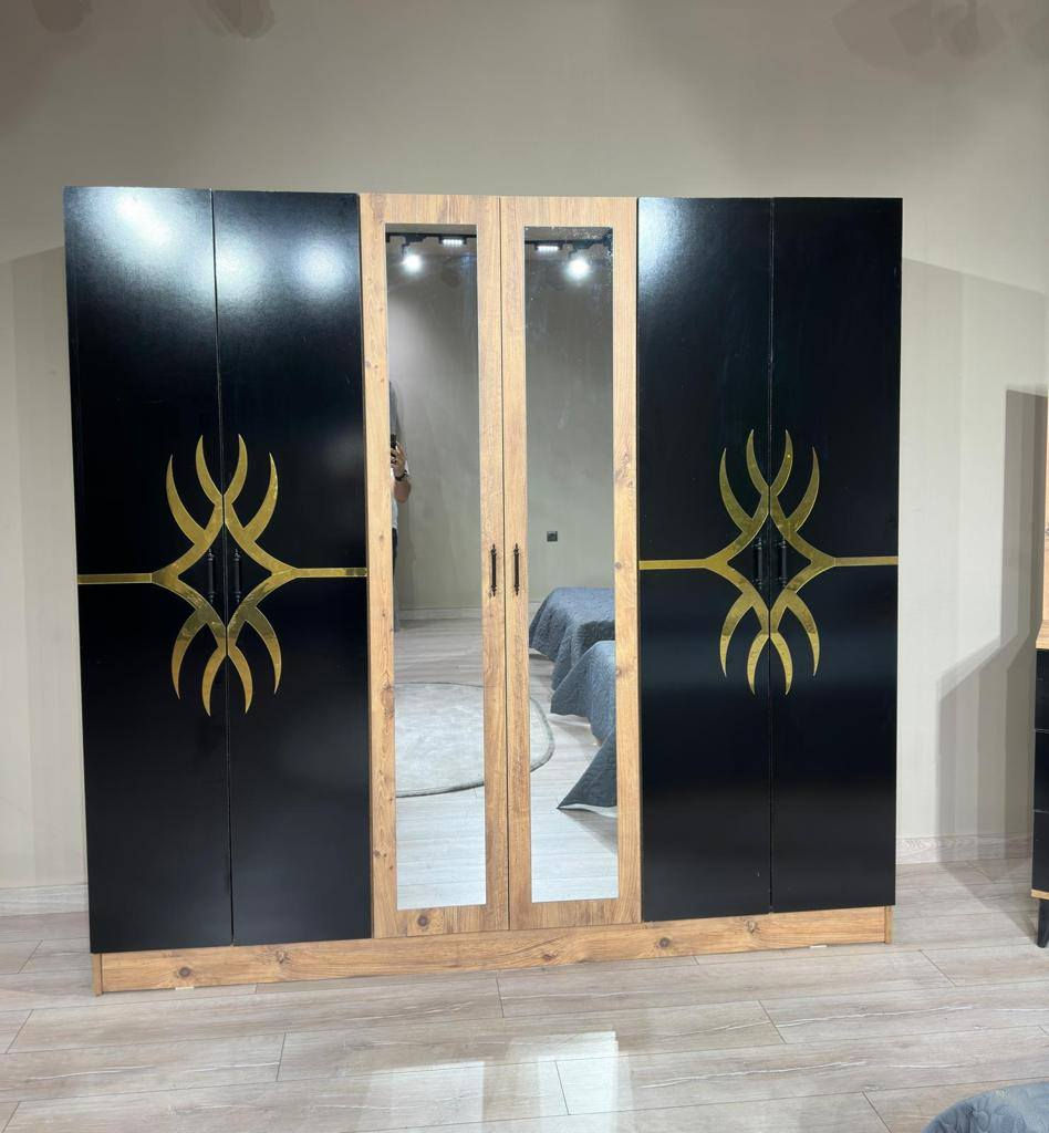 عرض تخفيض اسعار لمده محدوده غرف نوم تركي 5 قطع شبابيه كنتور 6 ابواب طول الكنتور مترين و ٢٠سم 
2 سرير منفصل 
1 كوميدي 
1 ميز مرايه 
السعر 550  الف فقط 🔥🔥🔥 
 للحجز والاستفسار راسلونا وات ساب 
   ***********
  البصره 
 نقل وشد داخل مركز البصره مجاني توجد خدمه توصيل للاقضيه و النواحي والمحافظات الجنوبيه بأسعار مناسبه ملاحظه ما تدفع اي مبلغ قبل لا تنشد و تكمل ابيتك عليكم بس تنزيل الكراتين من السياره لداخل البيت
