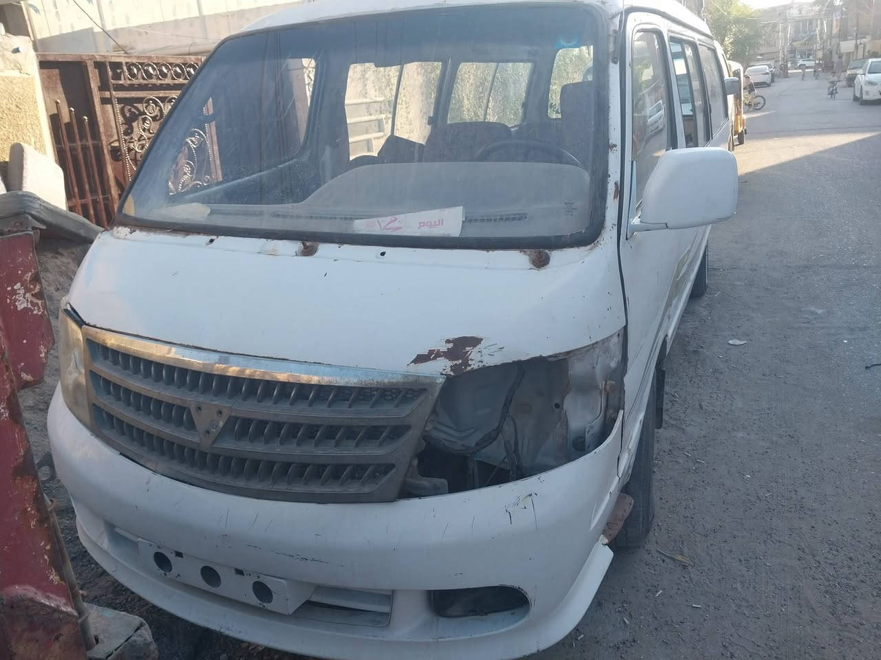 السلام عليكم اخوان فتون موديل ٩ محرك ياباني مال حاويه جديد  كير اكسل خير من الله صدر جديد سياره مجفيه  رقمه بغداد نكليزي باسمي السعر ٣٣ وبيها مجال قليل للستفسار الاتصال على الرقم *********** غير متواجد على الفيس
