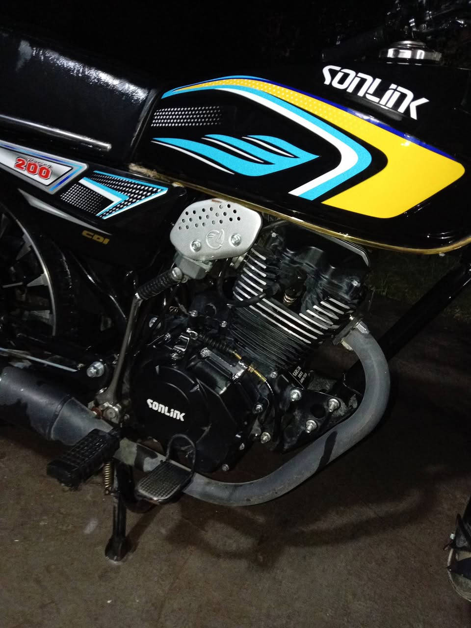 السلام عليكم  دراجه سونك موديل25 سويج بصمه خمسه كير دراجه جديده


**إذا كنت صاحب هذا الإعلان وتريد حذفه لأي سبب، رجاءا أرسل رسالة إلى الدعم الفني**