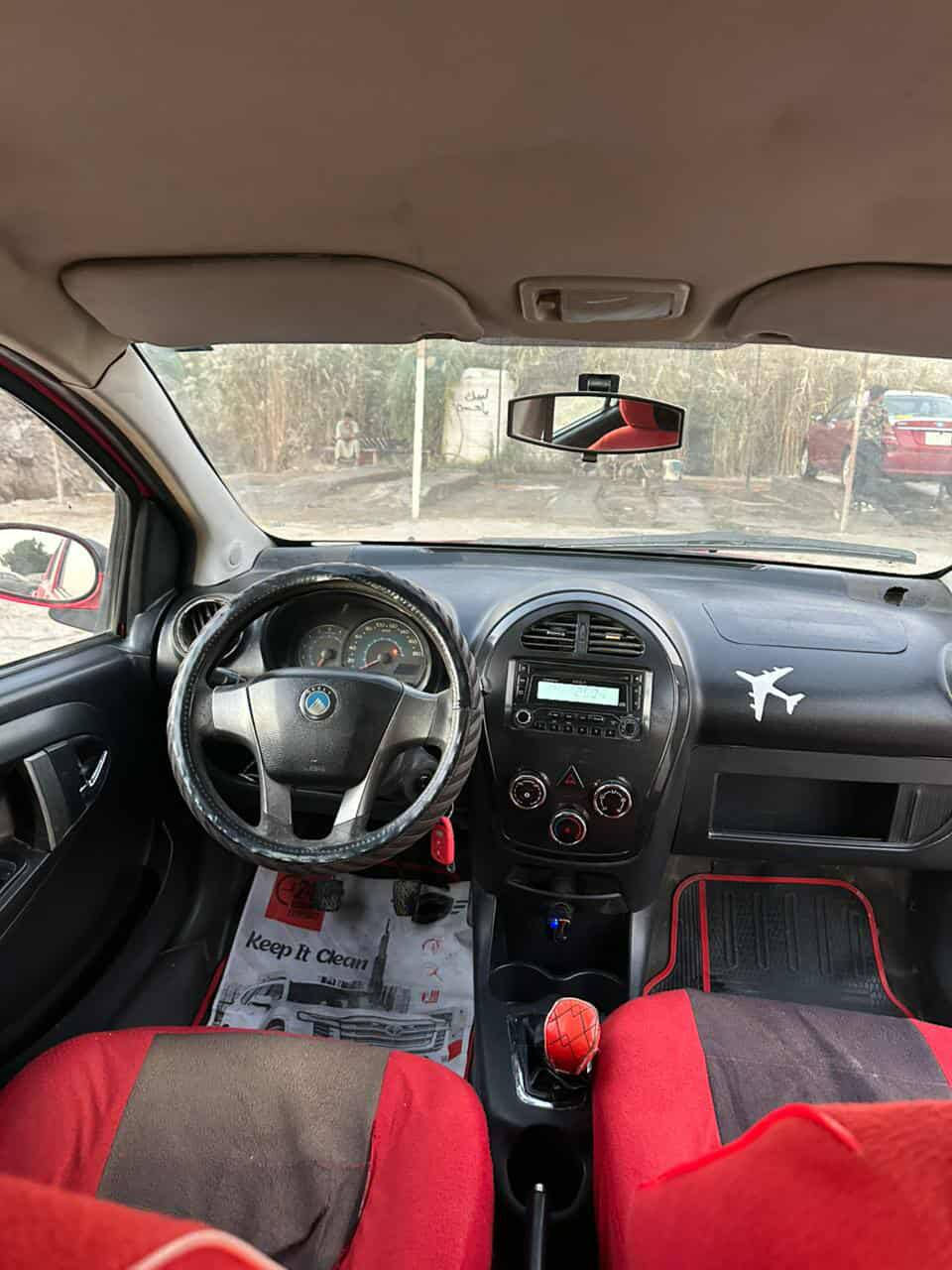 السلام عليكم للبيع جيلي كروز للاستفسار ***********
