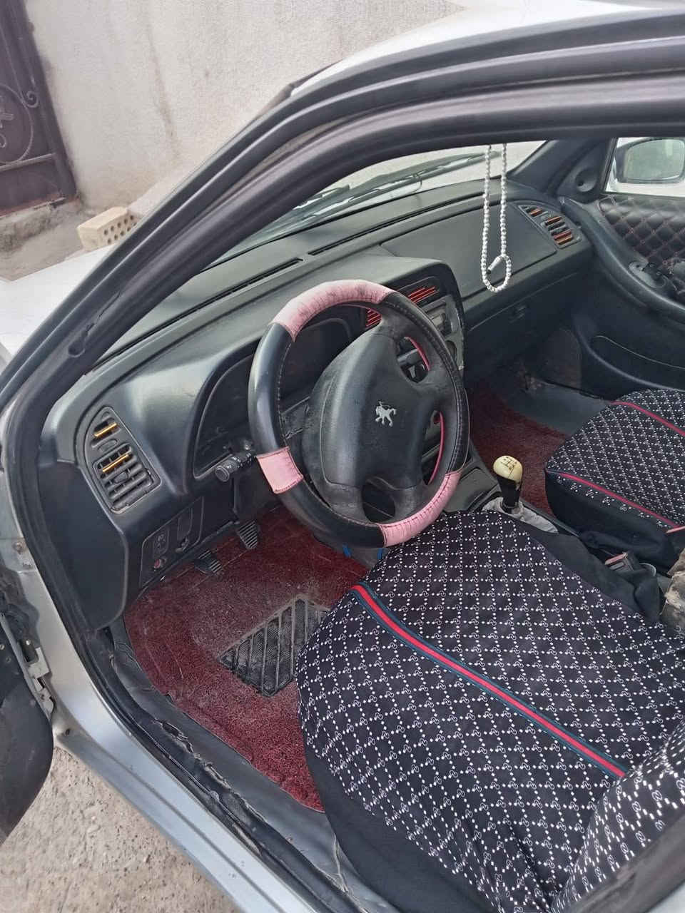 بيجو 201 ابسمي كير محرك جديد السعر 30 خير من الله  مكان الزعفرانيه ***********
