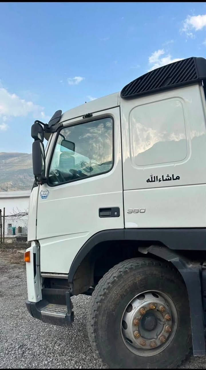 ڤالڤۆ شەیتانی ٢٠٠٢ ئاڕم پلاستیک ئەسلی

نمونة لةجواني لةسةر دەقی شةريكة ماوتةوة 

مەجموعە تۆپ تەلاین 

بێ سبوخ بێ عەیب 

موشتەری نیت سەرم مەیشێنە 
سعر ٣٥٨

ژ.م ***********
