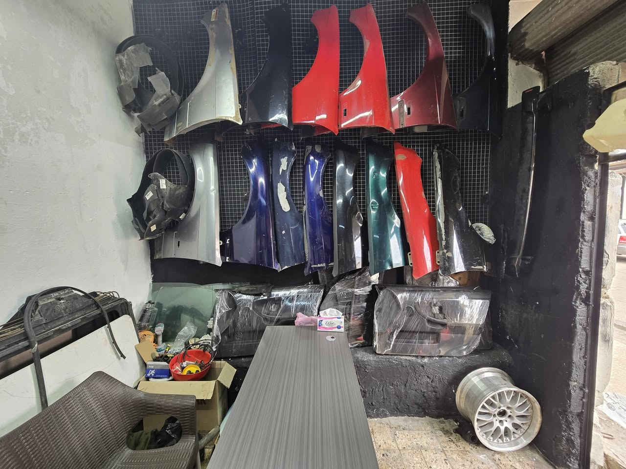 سلام عليكم
ادوات bmw 
E36
E46
موصل صناعه بواب وشبابيك صناعه الكرامه 
مقابيل ساحه التفحيط  
***********
***********
اتصال واتس اب
