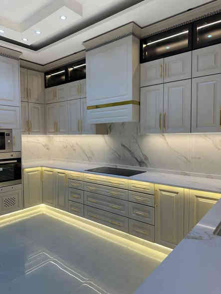 لتكن احلامك أكبر من مخاوفك ولتكن افعالك أعلى صوتا من كلماتك
عالم المطابخ 
"استمتع بمزيج مثالي من الأناقة والعملية في مطبخك!                                        
تصميم عصري بخامات عالية الجودة يعكس جمال التفاصيل وراحة الاستخدام. ✨🍴 
مع عالم المطابخ يتم تصميم مطبخك بعناية
📍العنوان - العماره -ميسان 
قطاع 28 جهه الكفائات مقابل اسواق الشمس 
***********
اوقات العمل من الساعه 10 صباحا الى الساعة 10 مساء عمارة
