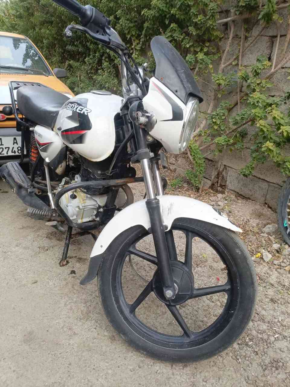 سلام عليكم دراجة بوكسر للبيع موديل21الدراجة الدراجة متروكة الكشر موضح بل صورة وكابريتر تعبانه يرادلهة ترتيب بصيط المحرك مجفت وخير من الله السعر 750وبيها مجال مكان الدراجة بغداد جسر المثنى***********واتساب فقط
