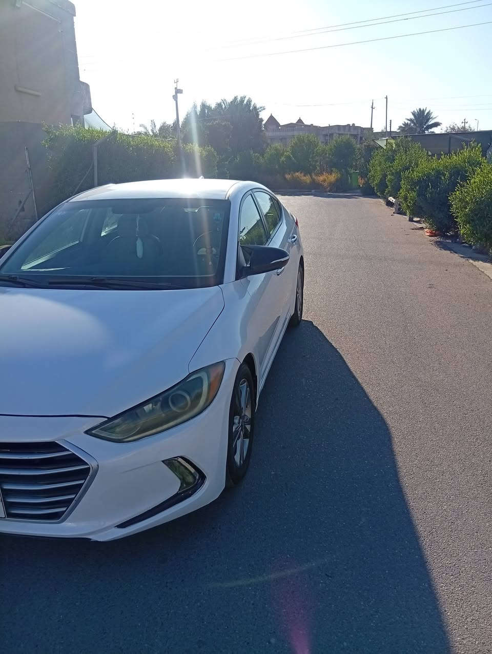 النتره 17 امريكي حدثها جملغ يمنه السياره بيها قطقتين اثار تكشير مكان السياره بغداد *********** ,110وبيها مجال
