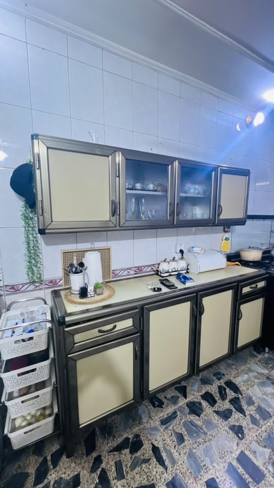 غراض بيت للبيع كلمن وسعره
بغداد الامين
***********
واتساب بي
