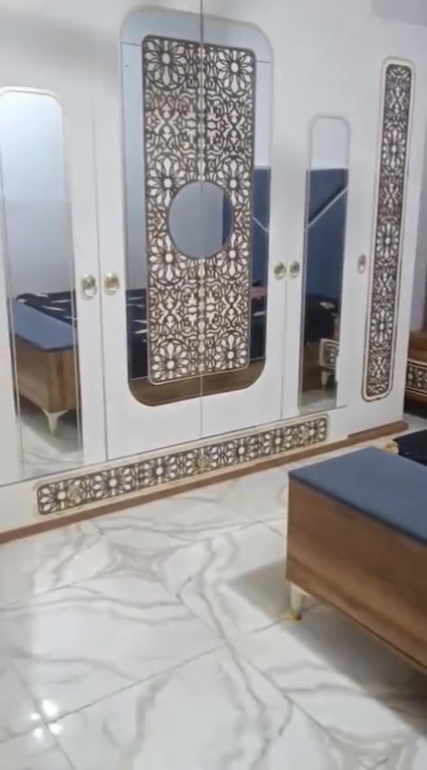 غرفة تركيه جديدة قليلة الاستعمال المنشأ تركي 
شغل برغي وجوي حديد

كنتور 6 قطع مع زاوية ملحق قتطعتين
السرير نفرين مخزن
ميز تواليت
كومديات عدد2
درور مجرات
مرايا قيافة 
طابورية 
السعر مليون وبيهه مجال ابو الغرفه محتاج ورايد يبيعهه ماخذهه بمليونين


**إذا كنت صاحب هذا الإعلان وتريد حذفه لأي سبب، رجاءا أرسل رسالة إلى الدعم الفني**