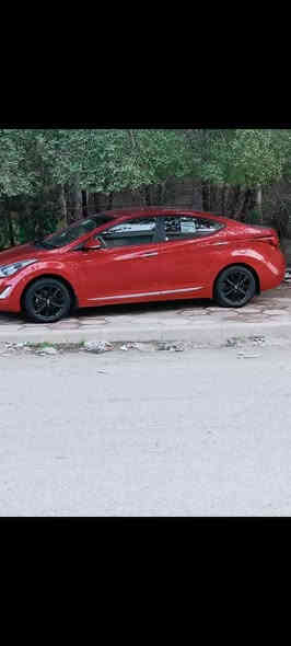 بسبب الوعود الكذابه
تم عاده نشر السياره 
 السياره الانتره 2015 خليجي 
الون دم الغزال  
سياره كفاله كير مكينه خير من الله 
محرك 1600 دوش انساا ادوانص الحمد الله وشكر 
مري شفط 
شاشه 
كامره 
دوشمه جديده 
ارضيه جلد 
سعر 118 وبيه مجال حك الجيه مستعجل على بيعته 
السياره بئسمي ثاني يوم مداور
***********
