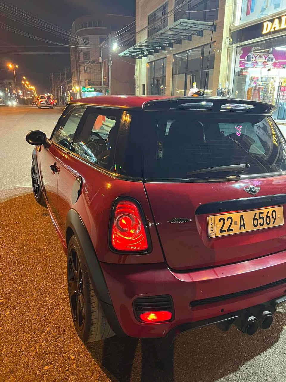 مینی كوپه‌ر ٢٠٠٩ 
فول فول مواسه‌فات پانۆراما به‌سمه‌ شاشه‌مان لۆ به‌ستایه‌ كار پله‌ی بێ سبوغه‌ لێدرانو هیچی نیه‌ مه‌كینه‌و گێڕو هه‌م شتی به‌شه‌رت . 
سعری 80 وه‌ره‌قه‌و كه‌مه‌ك معمله‌ 
*********** أربيل, العراق
