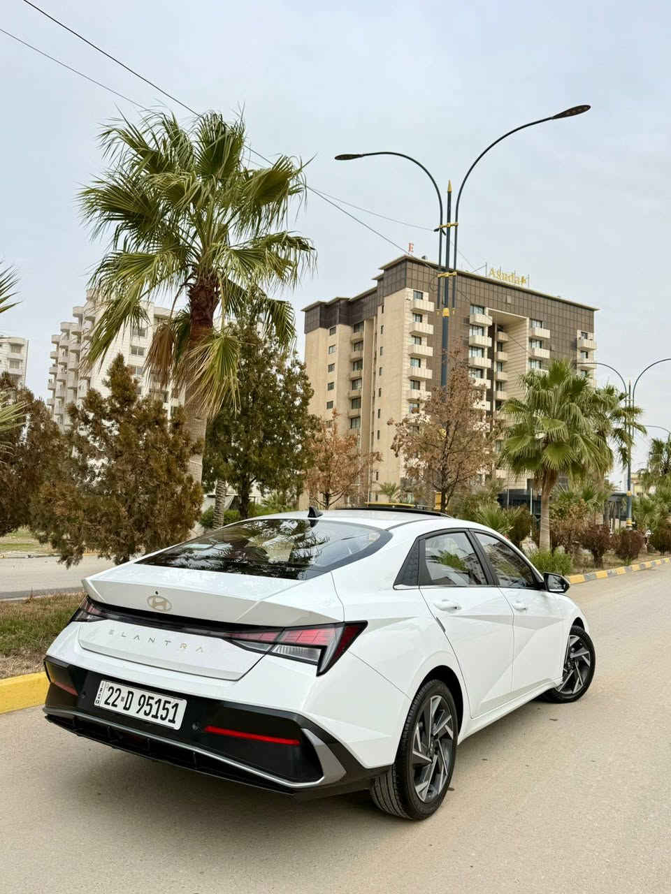 Hyundai Elantra 2024 

للبيع فقط 

مكفولة كفالك عدا مكان صغير رصعة كدا اصابيع 

موديل : 2024
محرك : 1500 بانزين 4 سلندر
ماشية : 78 الف كيلو
لون : ابيض 
سعر : 144$ ورقه 
مكان السيارة : اربيل قريب ماجدي مول
رقم تليفون :

***********
***********

*********************

مواصفات فول فول معروفه ميحتاج تذكير

⚜️⚜️⚜️⚜️⚜️⚜️⚜️⚜️⚜️⚜️

محرك و كير و كاهربائيات كفالة عامة بدون اي خلل او نقص
تبريد و صدر و تخم تاير كله جديدة بدون اي نقص او تفاصيل 

اخوان السيارة كلش جديدة و نضيفة بلعافية عل اليأخذه 

و سعره جداً مناسبة بلعافية عل اليأخذه 🙏🏻

Hyundai Elantra 2024 
سفری هەولێرە
مودیل : ٢٠٢٤
مەکینە : ١٥٠٠ بەنزین ٤ پستنە
٧٨ هەزار ڕۆیشتیە
ڕەنگی سپیە
نرخی : ١٤٤$ وەرەقە

شوێن : هەولێر نزیکی ماجدی مۆڵ

رەقەم موبایل : 

***********
***********

مواسەفاتی فولە 

گێڕ و مەکینە و کارەبایی هەمووی بە شەرتە بەبێ نەقس و نەکرایتەوە أربيل, العراق
