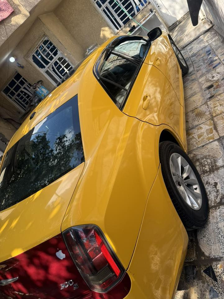 السلام عليكم للبيع اوباما ١٤ خليجي فول مواصفات sكير مكينه حداديه خير من الله  رقم بصره مشروع وطني بسمي حادث مرفق بل صور مكاني بغداد كماليه سعر ١٧٠ 
***********
***********
