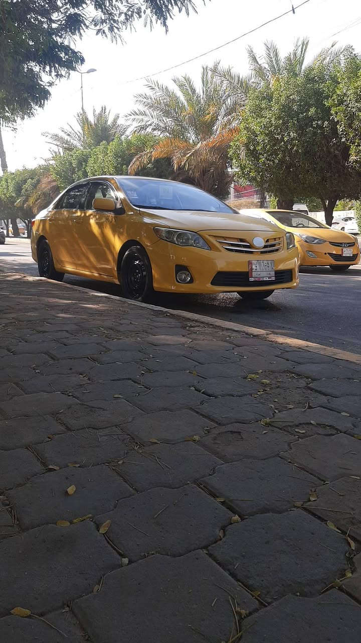 سلام عليكم كورلا للبيع موديل 13 حادث خشم البنيد رغم محول جديد مكينه وكير مكفولات  السعر 120 وبيهه مجال بغداد ابو غريب ***********
