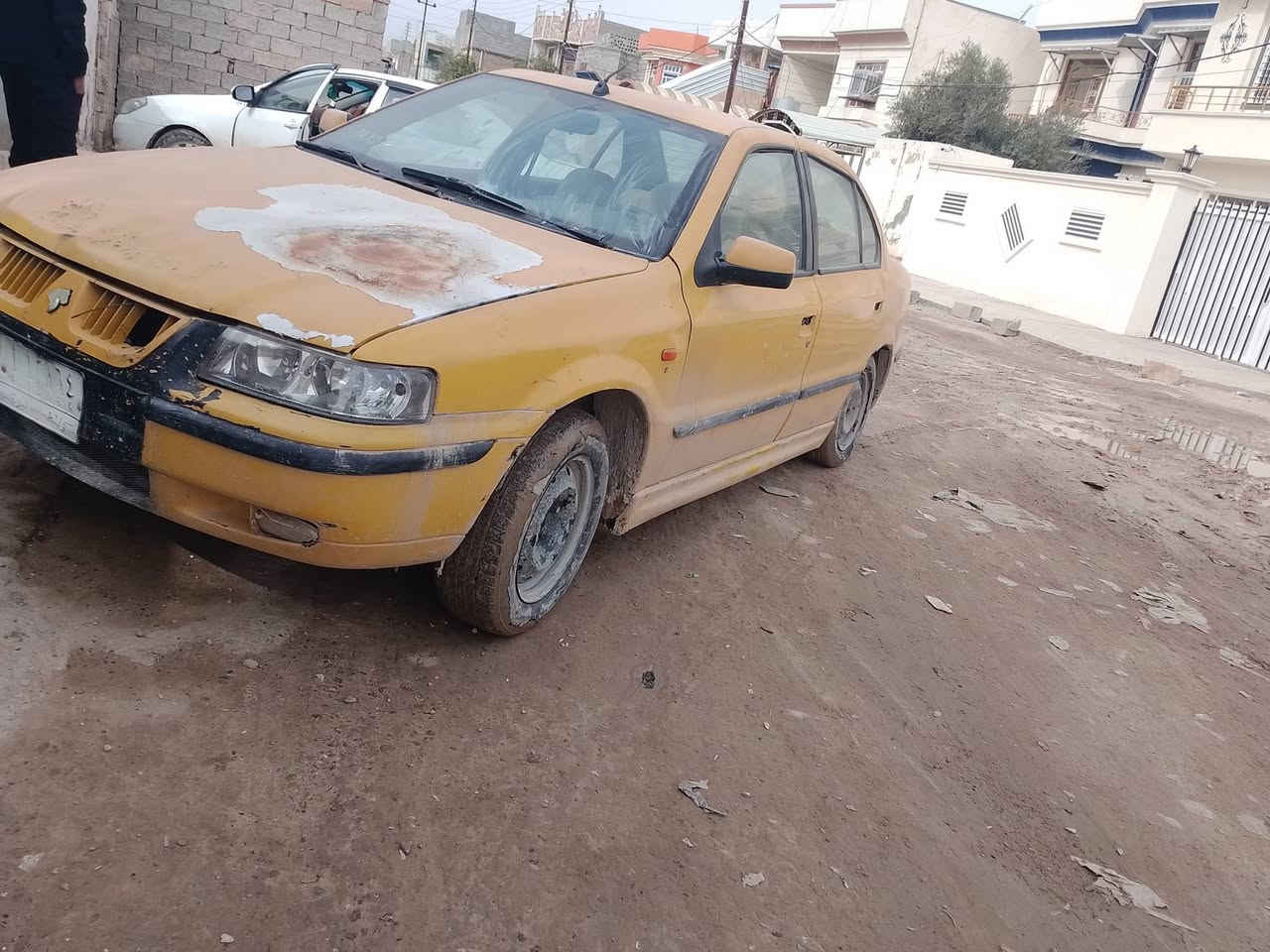 السلام عليكم سمنت موديل 2011السعر 20  مصفره هيه وغرامات كير ومحرك كورله ملاحضه كيرهه عاطل الاستفسار عل رقم ***********
