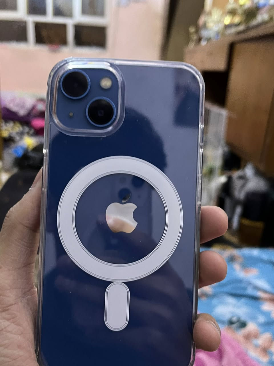 السلام عليكم 13عادي 128 بطاريه 85 نمودج M جهاز مكفول وتر بروف مامفتوح على الفحص لون ازرك نضيف كلش كلشي مامبدل بي السعر 460  بي مجال شي بسيط العنوان بغداد الشعله الرقم ***********
