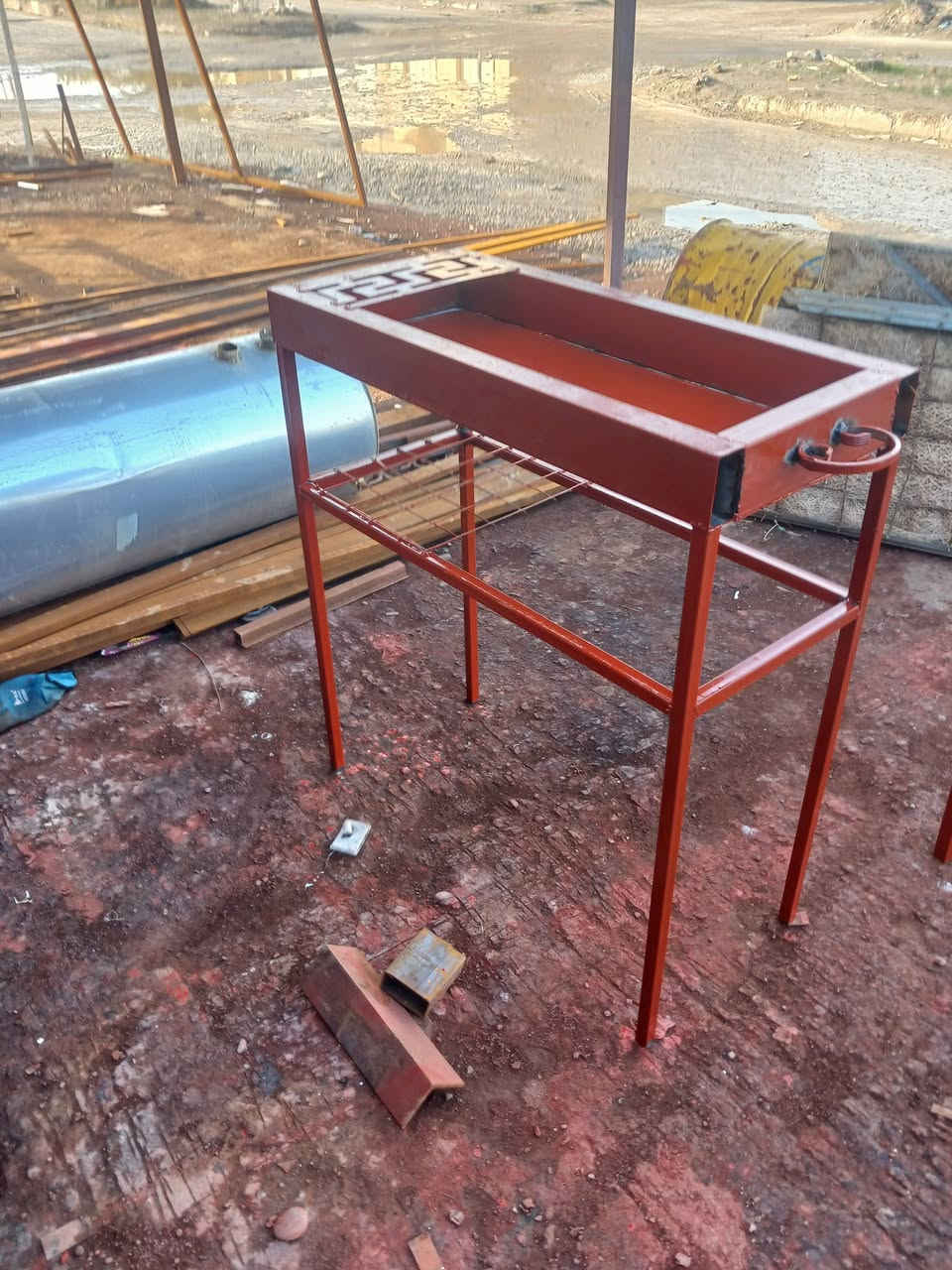 ***********كلشي يخص لحداده نشتغله
