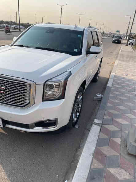 يوكن دينالي 2017 رقم بغداد 
السياره داخلة تقرير غرق 
معروفه مواصفات الدينالي يعني فول الاخير 
*********** Singapore
