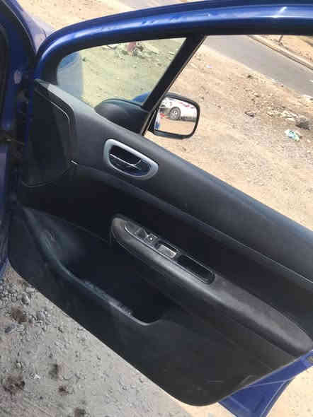 بيجو فرنسي 307 
السلام عليكم

للبيع بيجو فرنسي  موديل 2005 / 307

السيارة نظيفه ومال بيت

حادثها جاملغ امامي عكس السايق 

صدر جديد

داينمو وسلف كله مبدل جديد وباتري تخم تايرات قبل اشهر 

ودهن گير والسياره جاهزه من كلشي

ماعدا الگشر مو نظيف اكو جراد وشخوط بأماكن 

رقمها صلاح الدين مشروع وطني

وتكدر تحول الرقم بغداد

رايدها ب 48$ وبيها مجال

العنوان بغداد اليرموك
رقم التلفون ***********
