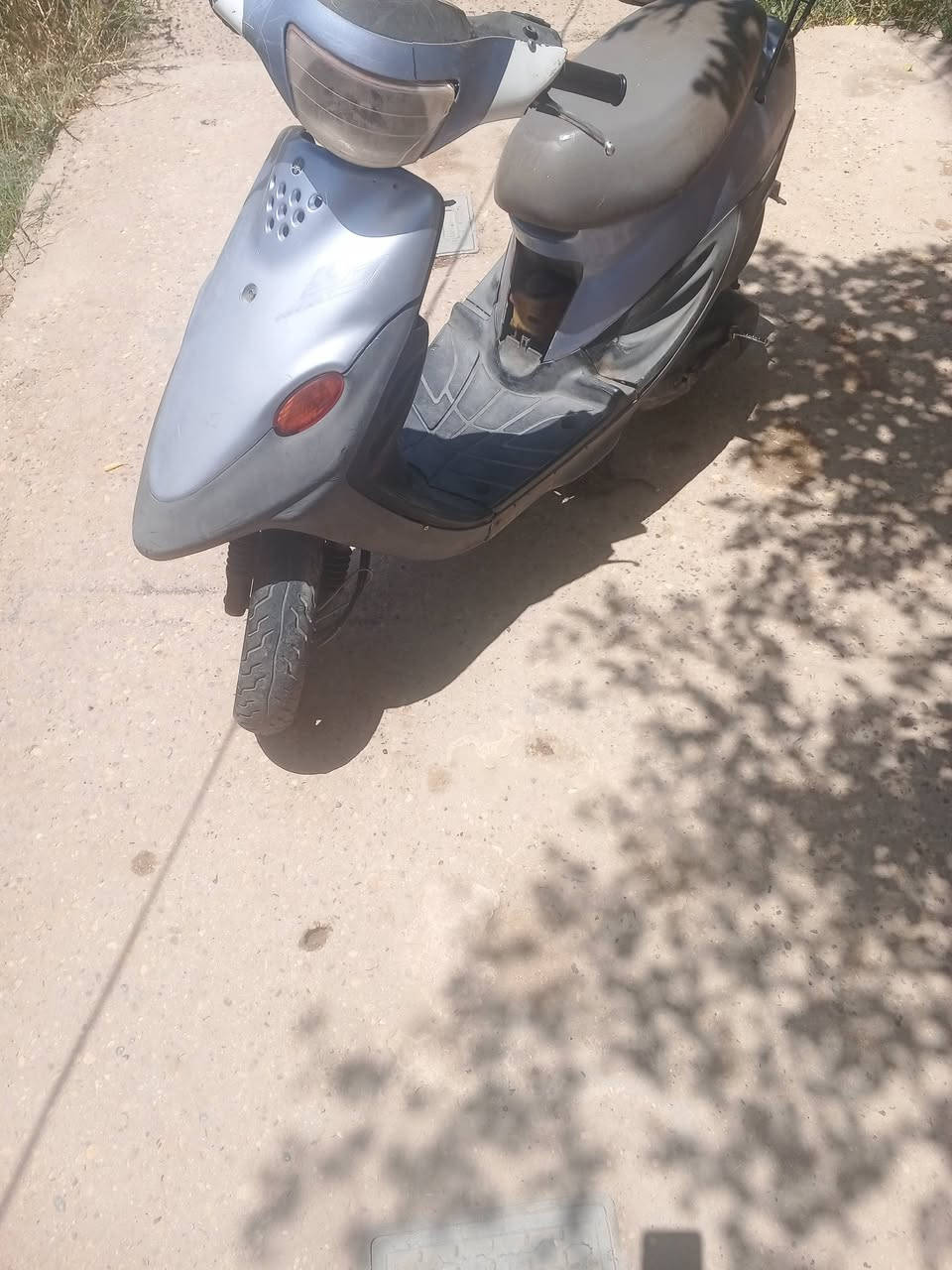 دراجة بيجي للبيع نظيفه كهربائيات شغاله شاصي بي لحيم 
مكينه ناعمه سعر 225 مكاني رميثة ‏‪***********‬‏
