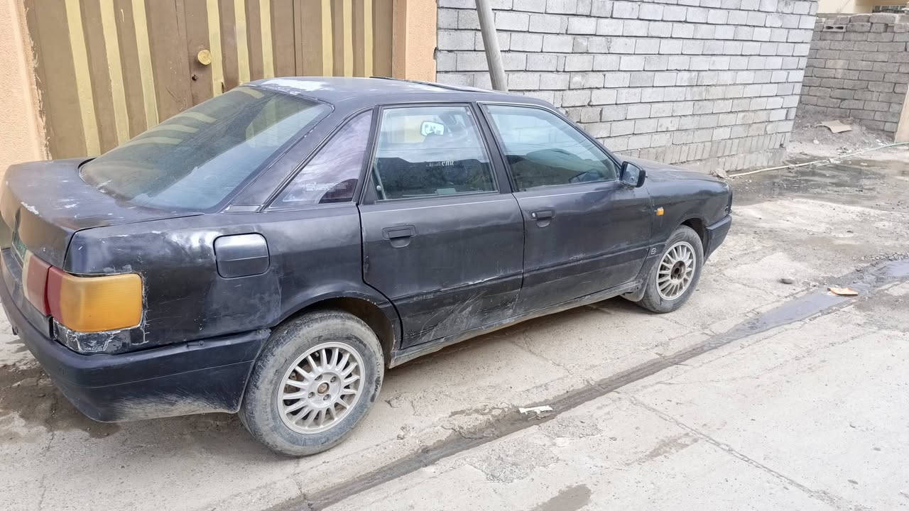 السلام عليكم
سيارة اودي

كلشي بيها شغال بس المحرك بي صرف

شرط الوكاله والتحويل رقم نينوئ

العنوان كيارة السعر 14 ورقه وبيها مجال

رقم الموبايل: : ‏‪***********‬‏
