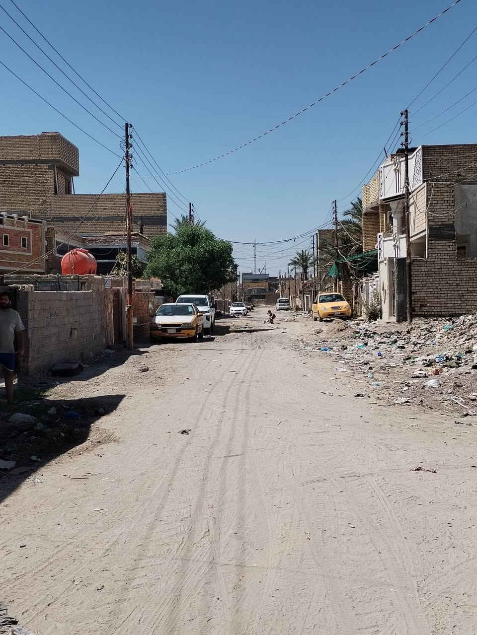 بيت بناء قديم
منطقة الالف
مساحة (110)
ركن الواجهة (11 /10)
رقم القطعة (1323 /1)
رقم الهاتف ***********
السعر ٣٣
طابو الكاظمية
