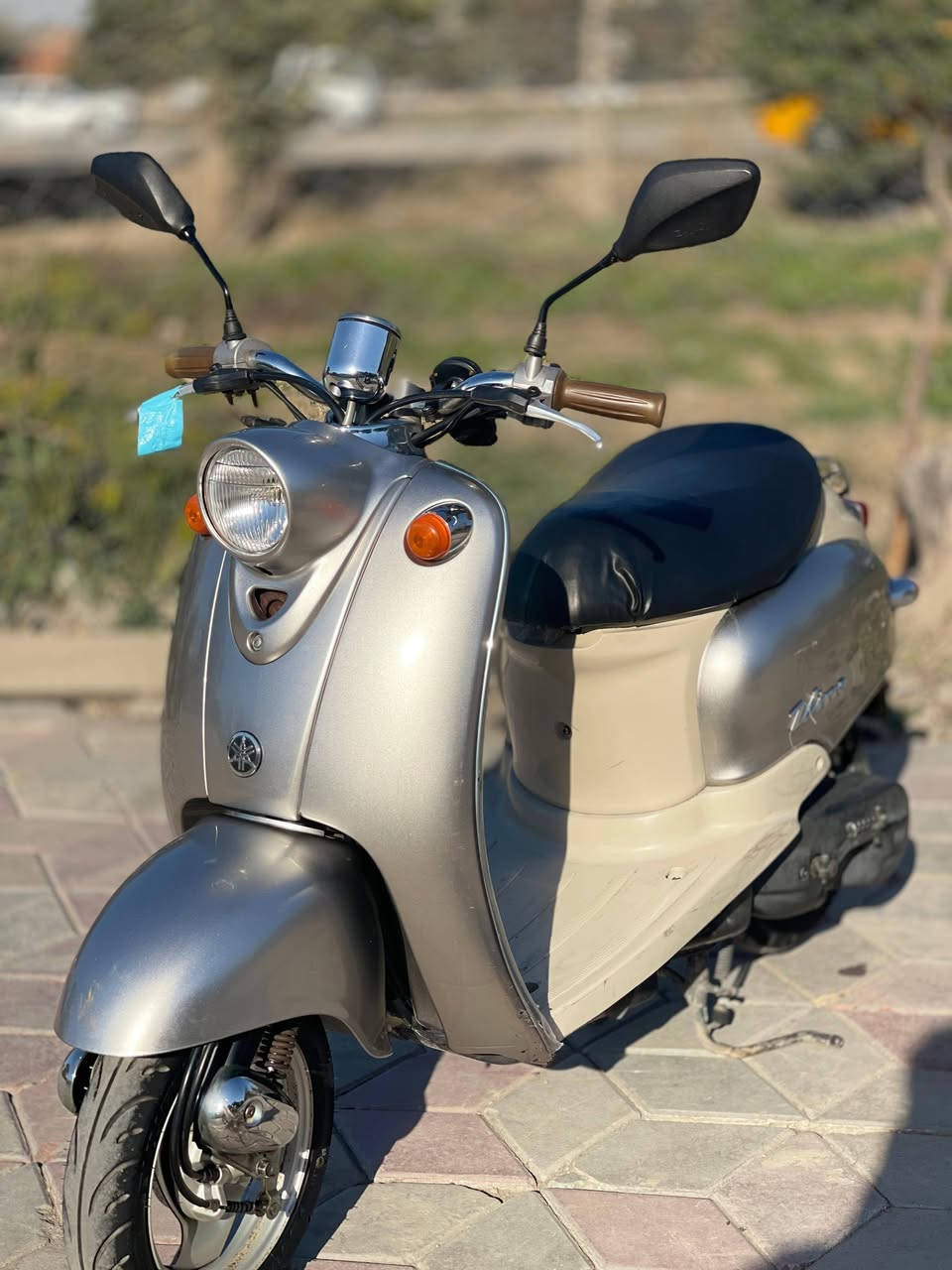 كلاسك فحل سلف وهندر شلعه معدل كهربائيات كلها شغاله رمبه مزاد باباني مو تفصيخ و مشدوده بل عراق مزاد ياباني من اليابان للعراق كامله مكفوله عام جيب فيتر و افحص عام السعر 900 وبيها مجال  الاتصال
***********
