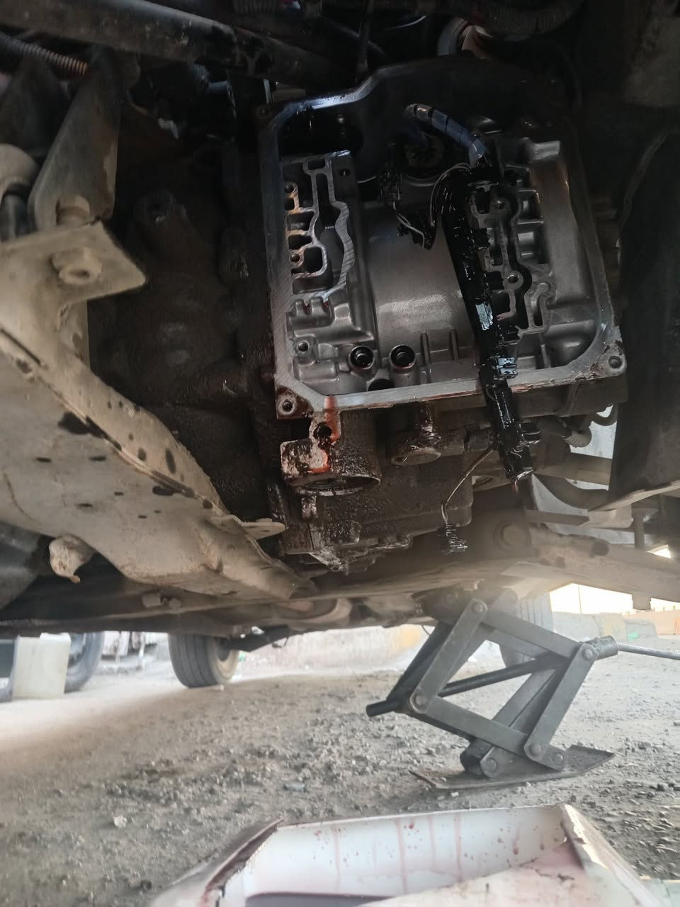 السلام عليكم من أعمالنا صيانة كونترول مع تبديل جوزات كونترول بسبب مسنن وطبه بلنمره الثانيه سيارة A5 وتبديل جوزة دهن لسيارة تيكو بسبب ضهور علامة الدهن وتبديل جوزة بريك لتيكو 5 واعمال اخرئ
الفني ابو مهيمن ***********
