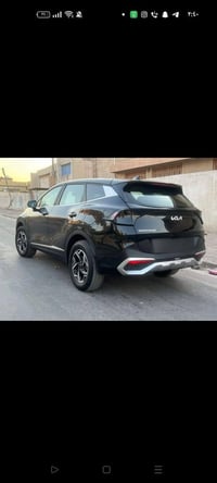 للبيع: كيا سبورتاج LX أمريكي  - الموديل: 2023 - الفئة: LX - المواصفات:...