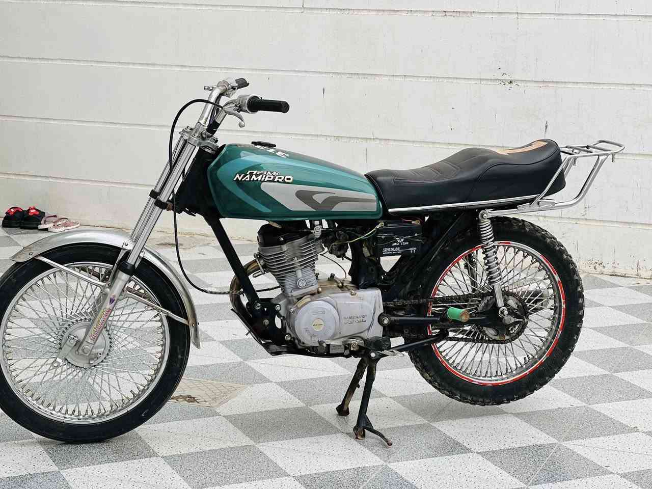 للبيع
نامي برو كل عيب مابي مكينه مثل لساعه يشتغل ويل امامي جديد دبلات جديد غراضه جديده السعر 350 وبي مجال مكاني خانقين داره كناره رقم ***********
