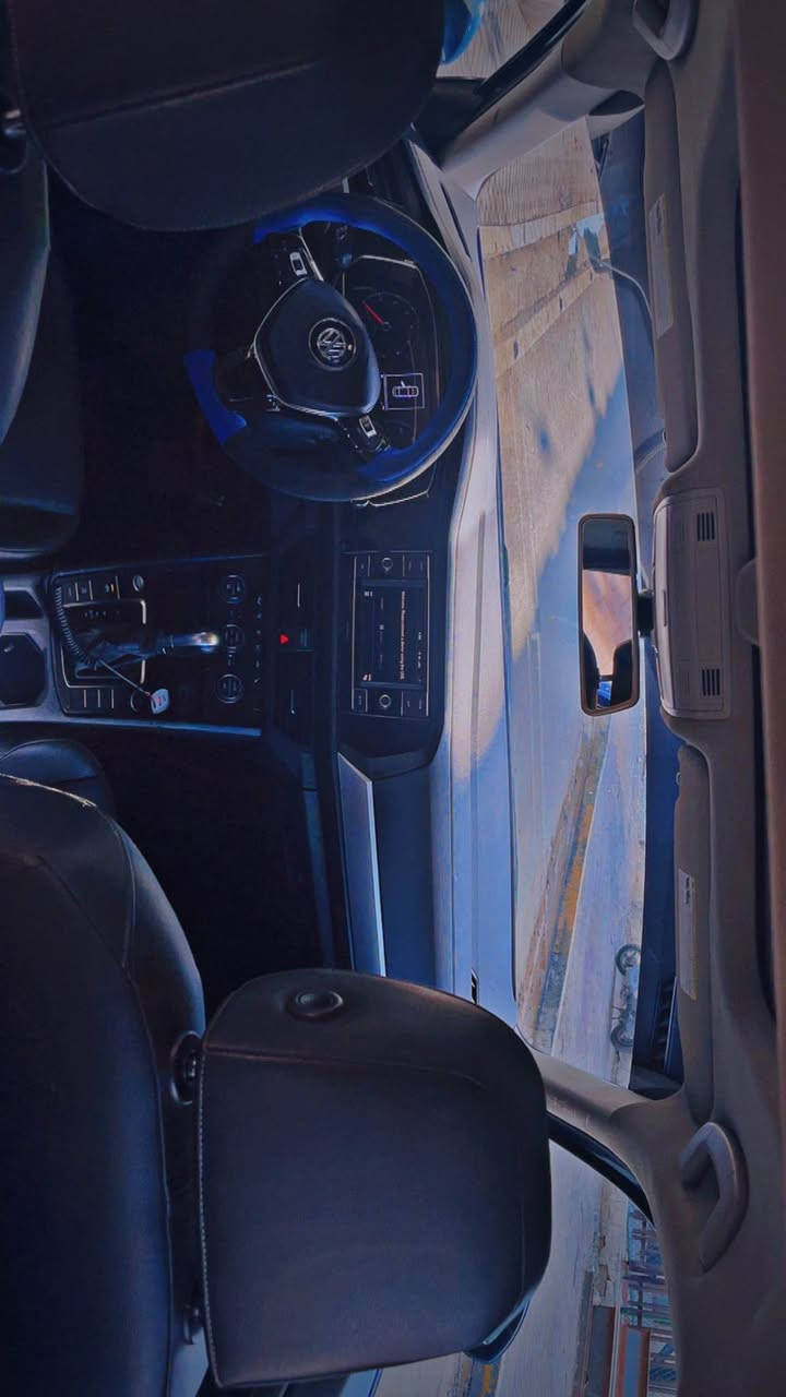 السلام عليكم 
جيتا ٢٠١٩ 
رقم بغداد الانكليزي الجديد باسمي
 هزه جديده 
فول موصفات 
بصمه  بانوراما  جلد  ردارات جانبيه 
توقف ذاتي  هند بريك بصمه
ويل كب  تحكمات ستيرن 
قياده ذاتيه  لدات وزنون امامي 
لدات خلفي  كامرا  شاشه 
انظمه قياده  تدفئه كشنات 
محرك ١٤٠٠ تيربو جدا اقتصادي 
ماشيه 105فقط 
كير مكينه صدر تبريد كله كفاله تخم تاير نكسن كوري اصلي 
السياره بيها صبغ فقط البنيد وبل العراق صبغ باب اثر طخه  بدراجه
السعر126ماكو هيج سعر جيتا 
بالعافيه على ياخذها 
مكاني بغداد الاعظميه
*********** بغداد, العراق
