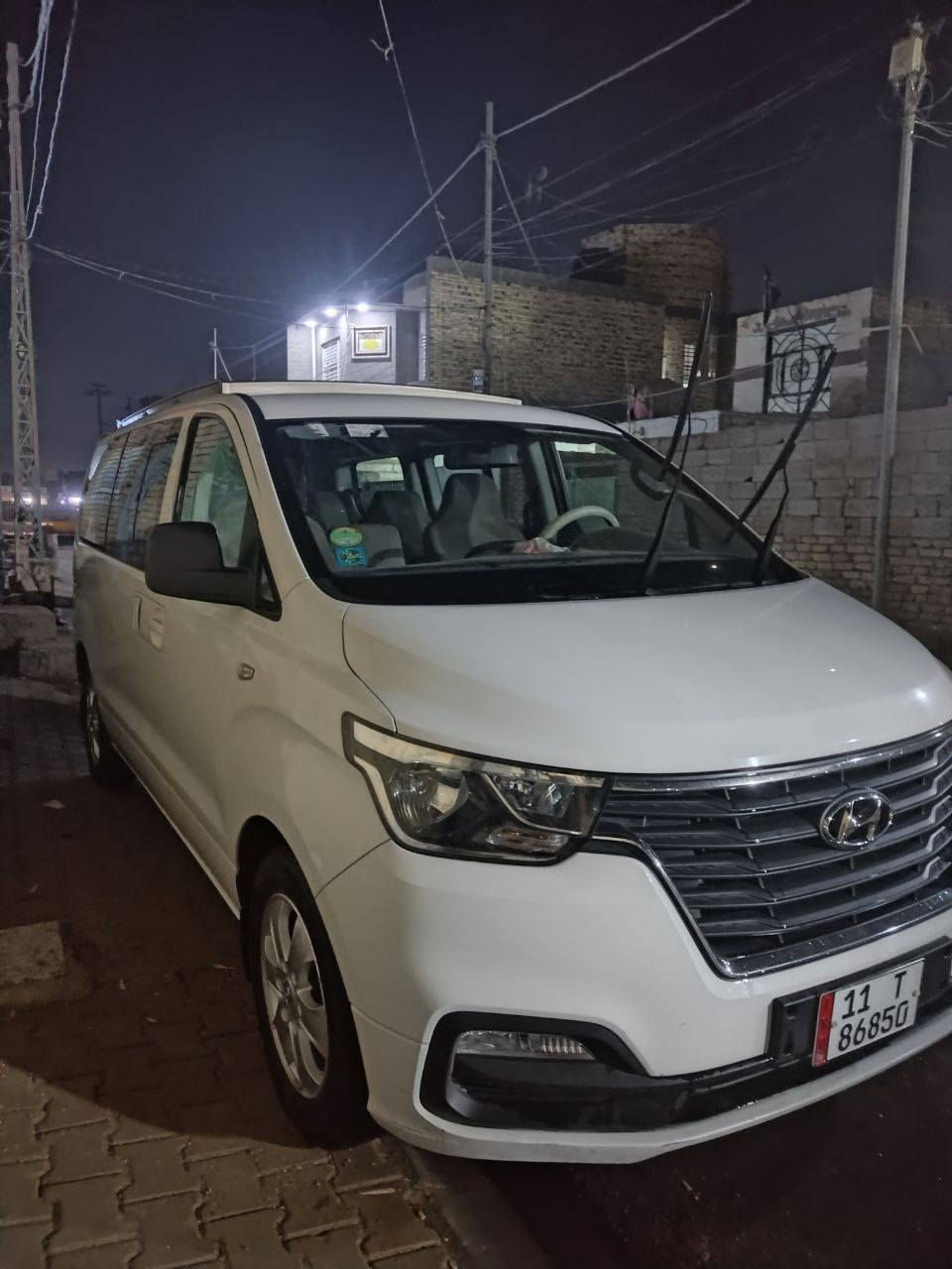 سلام عليكم ستاركس موديل 2020 مرمز 23 سياره جاهزه من كلشي كفاله عامه  من كير مكينه حداديه سبير منازل قطره صبغ مابيه مداور وكاله أو سنويه راعيه بلشوملي سيد ياسر سعر350$
وبيها مجال للشراي للشراي اللاستفسار اكثر : 

***********
مكان السياره الديوانيه 
***********
