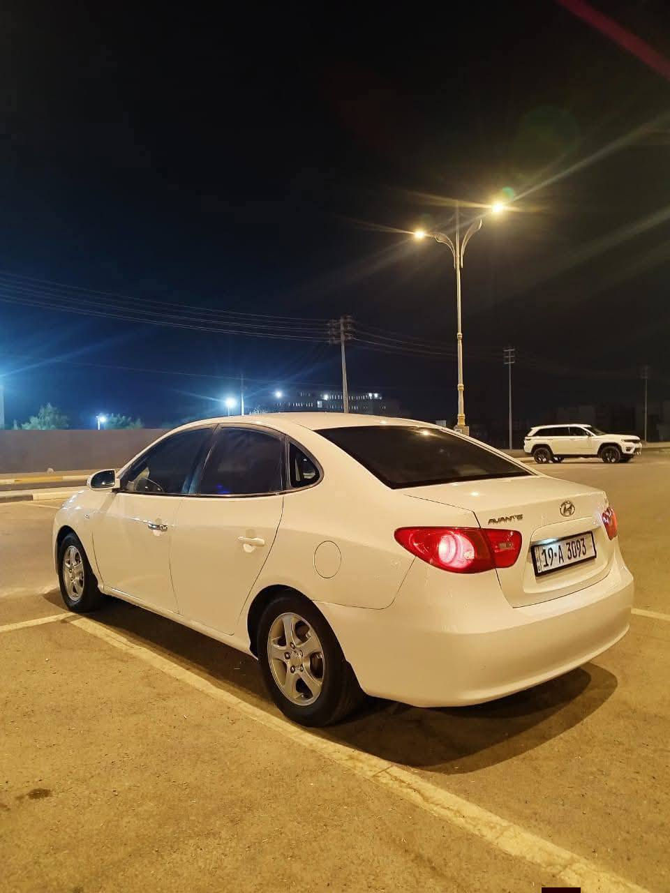 سلام عليكم انتره مقدس لبيع خليجي بيها مكانات صبغ
 2009 سياره حلوه وجاهزه رقم كربلاء كير ومكينه مكفولات حداديه جديده 
تبريد تدفه شغالات مابيها اي نقص مكان سياره كربلاء حي العسكري العابد سعر 98 وبيها مجال رقم***********
