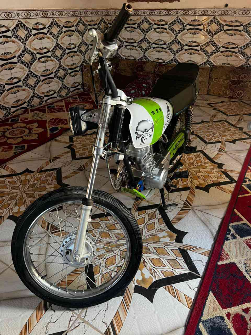 السلام عليكم رابيدو الاصلي السعر550دراجه كلش جديد وياها سيبايه مكينه مامفتوحه
المكان  بصره كرمه علي او الهارثه سيد سامي***********
