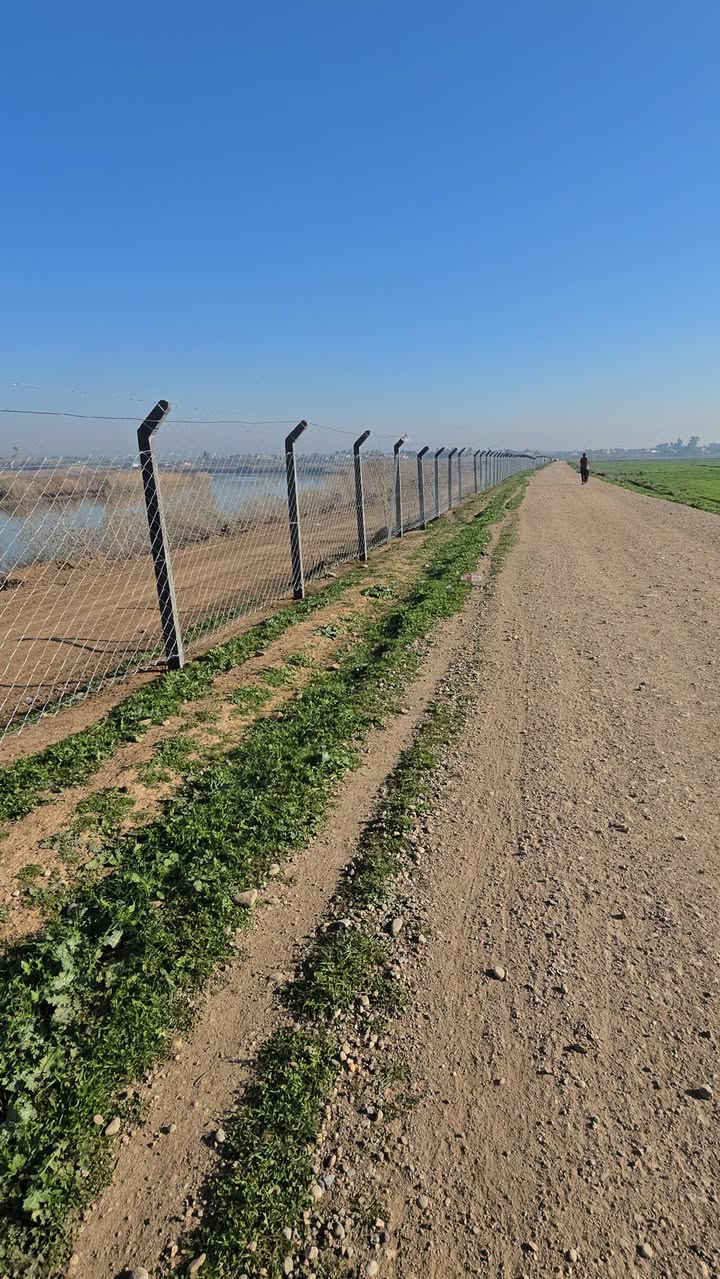 السلام عليكم 
شركة الهندسة اختصاص تنفيذ وتنصيب أسيجة BRC، نشتغل بكل محافظات العراق ونسلّم الشغل مضبوط وبالوقت المتفق عليه.
إذا عندك ملعب، أرض، مدرسة، مشروع أو أي موقع يحتاج سياج قوي ومضمون، إحنا جاهزين ننفّذ فورًا وبأفضل مواصفات.
جودة عالية ✔️
التزام بالوقت ✔️
أسعار تنافسية ✔️
📞 ***********
شركة الهندسة – شغل يعتمد عليه
