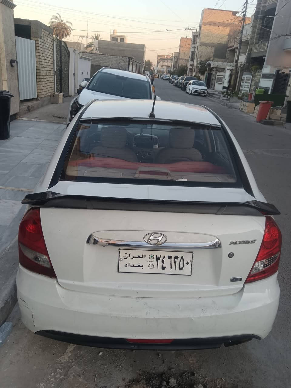 اكسنت ٢٠١١ شكل المقدس
سيارة جاهزة تبريد جديد تايرات جدد صدر جديد
محرك ١٦٠٠
مكان السيارة بغداد السيديه 
***********
