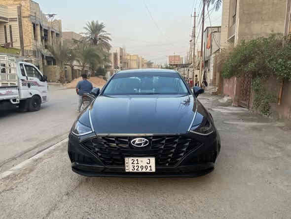 سلام عليكم سوناتا موديل ٢٠٢١رقم سليمانية بسمي ماشية ٧٩الف كيلو  
مواصفاتsel:-

بصمة تشغيل 

بصمة ابواب

تشغيل عن بعد 

انظمة قيادة و قيادة ذاتية

ترحيب

شاشة تدعم الكار بلي

تدفئة الكشنات الامامية

لدات داخلية

محرك 2500المرغوب

تحكم ستيرن

داخل لونين

اشاير بالمري

رادارات جانبية خلفية امامية 

مانع تصادم خلفي امامي

مانع انزلاق واتو هولد 

كشن السائق كهربائي

صور الحادث بالمنشوراليرباكات سليمه

السعر ١٦٥ وبيها مجال مكاني بغداد ***********
