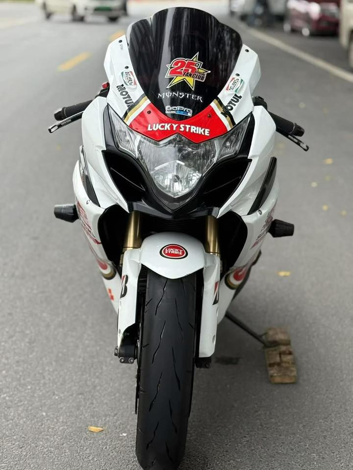 جكسر 1000 للبيع مستعجل على بيعتها السعر 600الف ***********
