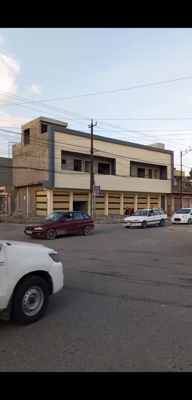 عمارة تجارية للبيع 
الوارد مليونين كل شهر 
تحتوي على 7 محلات 
ودار وشقق عدد 2
في سايدين حي البكر قرب كاسر الاسعار 
سند طابو ملك صرف 
***********
***********
مكتب اوتار للعقار سايدين حي السماح الاركان مقابل مرطبات دبي
