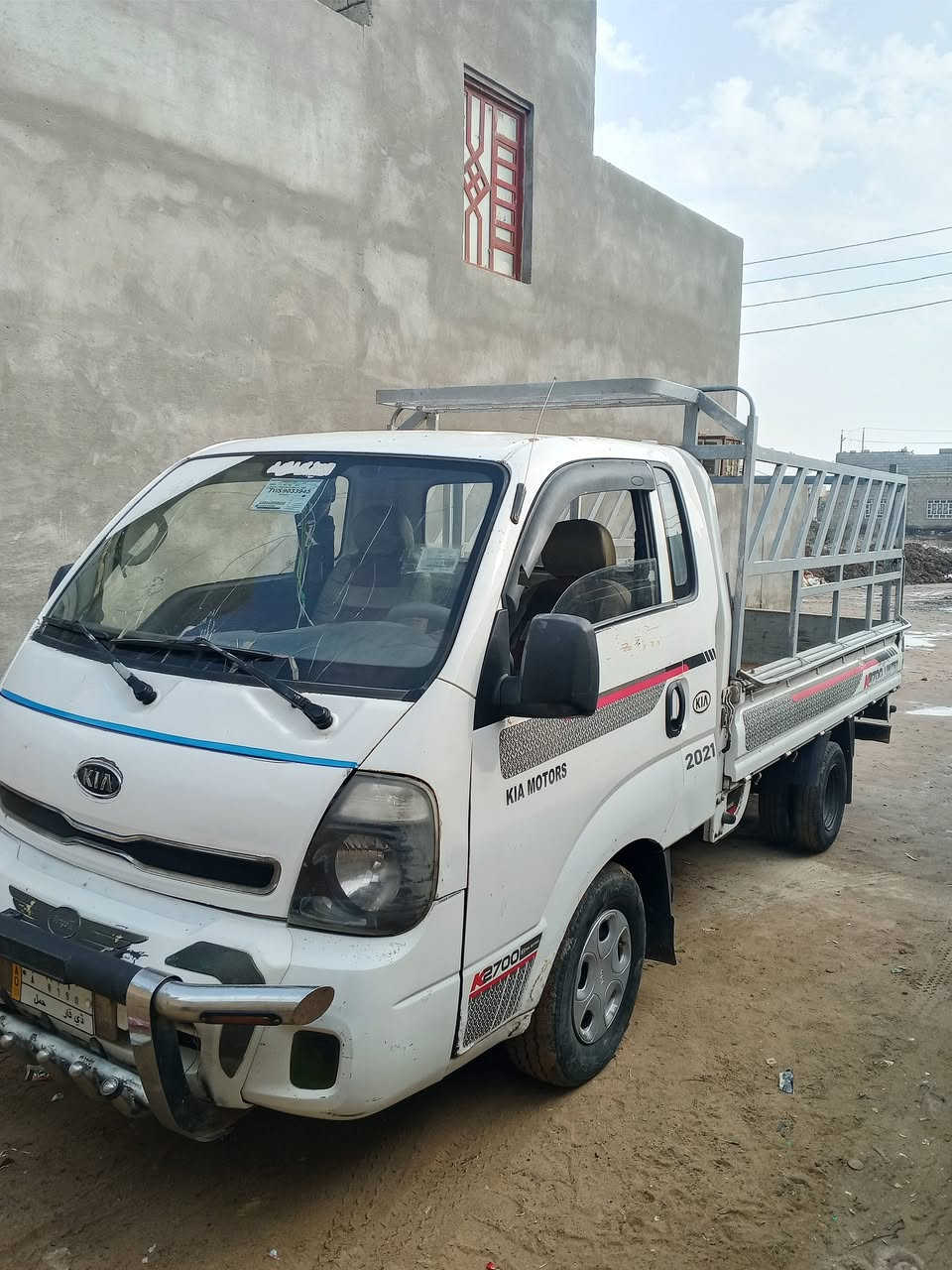 السلام عليكم سياره بنكو مفتوح 2013 سياره مال جناي اخوان الشراي يتصل فدوه سياره مامصبوغه عل لبلاد ‏‪***********‬‏ اتصل
