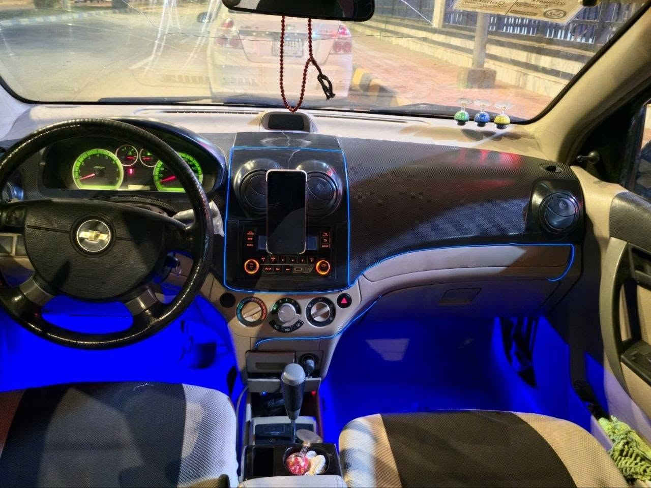 🚗 للبيع - شيفروليه أفيو 2007
✅ الموديل: 2007
✅ المكينة: 1600cc اقتصادية بالوقود(لكل 10كم 1لتر)
✅ الحالة: تشغيل ممتاز، 
✅ اللون: أسود
✅ المقصورة نظيفة والمكينة سليمة بدون مشاكل تبريد شغال
📍 السيارة موجودة في النجف لوحات جديده باسمي
💰 السعر: (60)بي مجال
☎️ للتواصل  : (***********)
