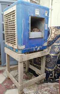 مبردة • ميز خشب • حي الميلاد