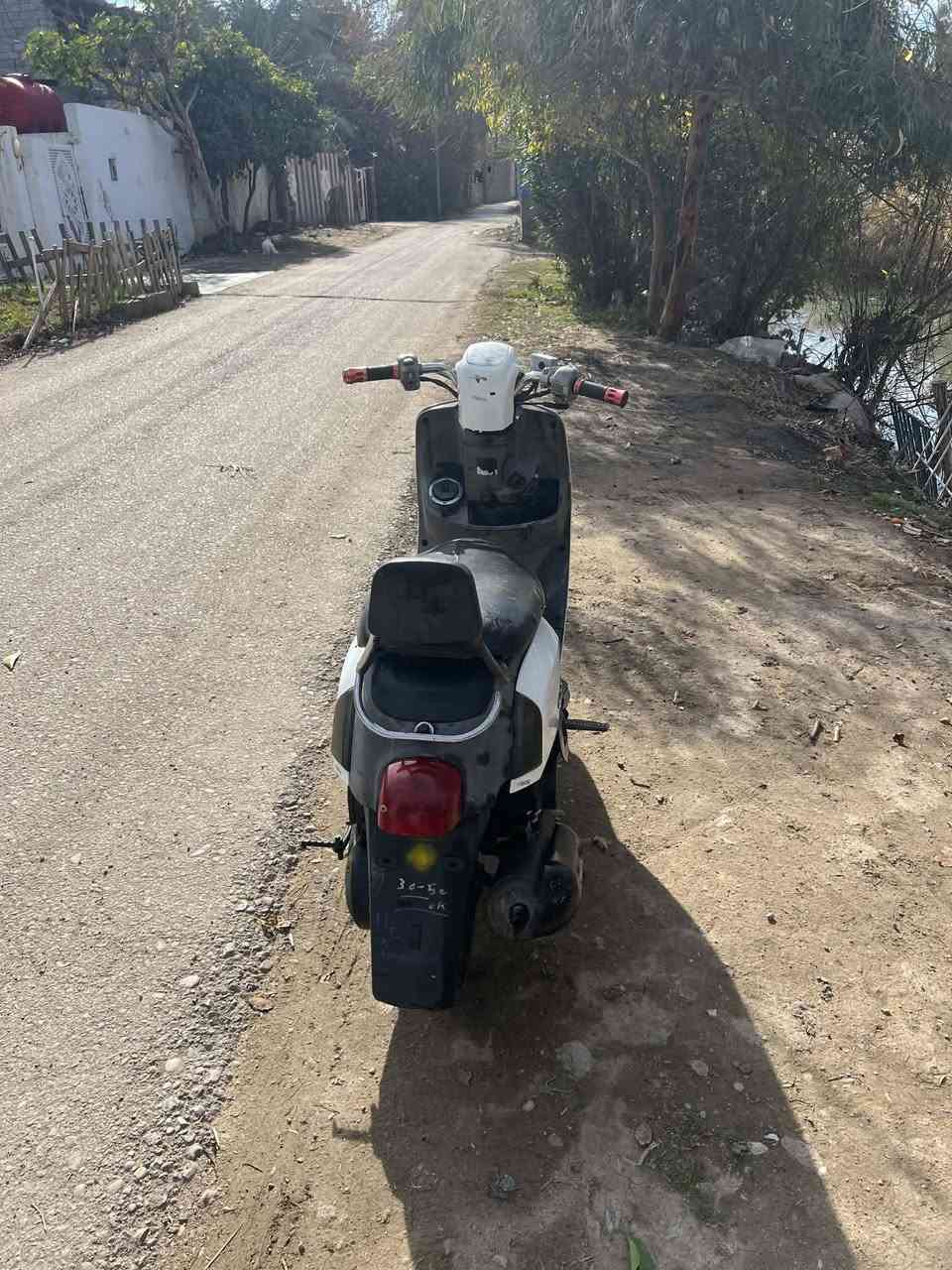 للبيع بوليسي كابريتر الدراجه ناقصها تبديل سلف وترتيب للكهربائيات فقط كلوبات وكتف السعر ب ٤٧٥ وبي مجال حك الجيه للاستفسار *********** مكان جسر خرنابات
