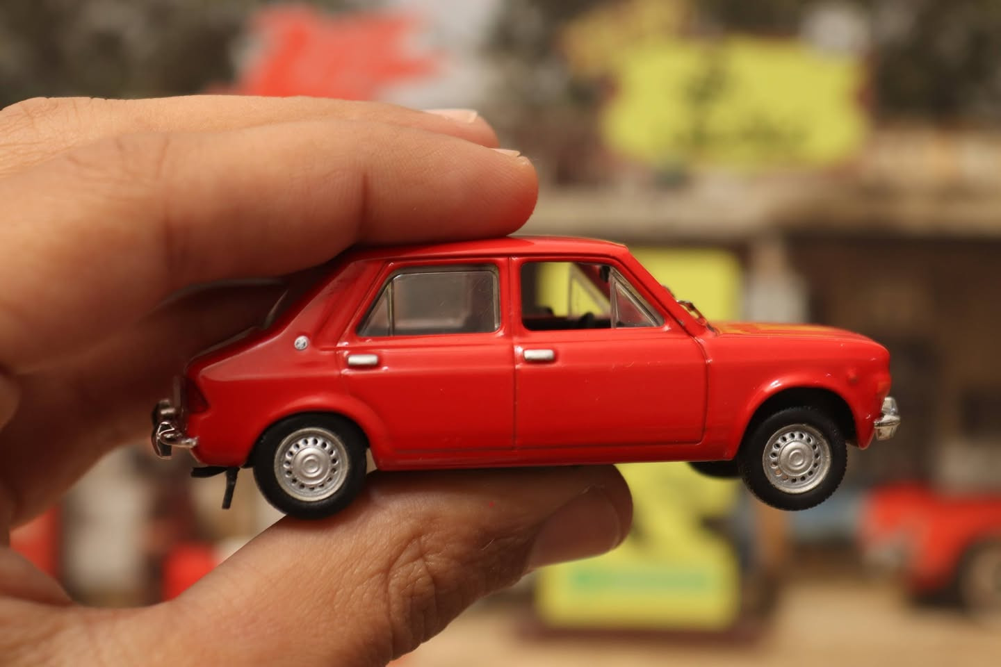 رمضان مبارك 
💥 متوفر الان من #كلاكس⬇️
#ماكيت↙️ 
 #Fiat128 #ZASZTAVA_101
 #Altaya   #scale 1/43
تفاصيل مميزة جدااا 🤍
للحجز والتواصل والإستعلام ↘️ 
📞01004745729
📞01222667800 
#كلاكس #ماكيت 
#scale_model 
#diecast_car_in_egypt 
#modelcar 
#مجسمات_سيارات_في_مصر 
#ماكيتات_سيارات_في_مصر 
#نماذج_مصغره_في_مصر 
 #scale_model #diecast_cars_in_egypt #مجسمات_سيارات_للبيع #diecastcollector #ماكيتات_سيارات #collection  #diecast_car_in_egypt #ماكيتات_سيارات_في_مصر  #diecast #نماذج_مصغر #modelcar   #collectorsedition #diecastphotography


**إذا كنت صاحب هذا الإعلان وتريد حذفه لأي سبب، رجاءا أرسل رسالة إلى الدعم الفني**
